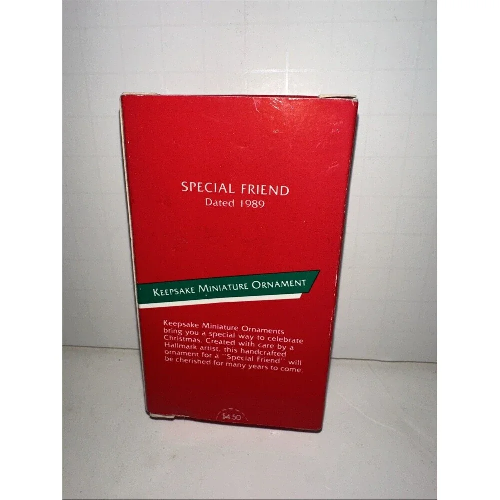1989 Special Friend ~ Straw Wreath, Tree, Star ~ Hallmark Miniature Ornament